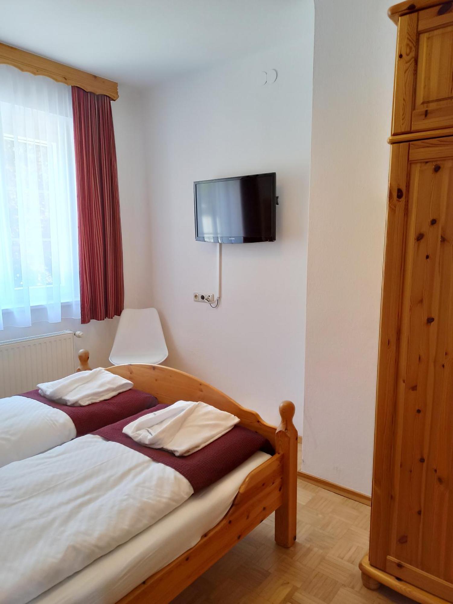 Appartementhaus Fink Bad Mitterndorf Room photo